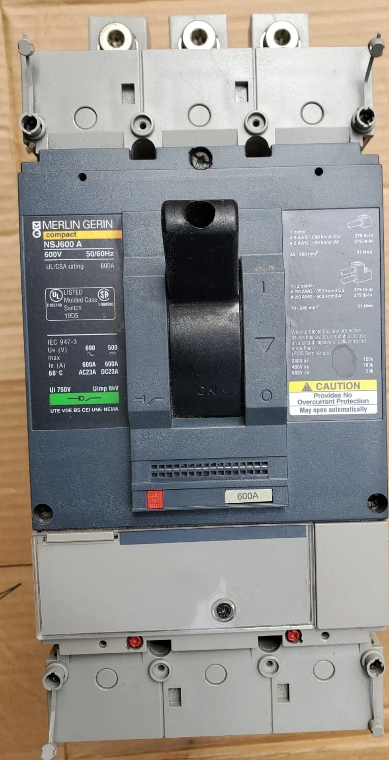 Merlin Compact Breaker NSJ 600A 600V Molded Case Switch w/Adapter & 2-Aux