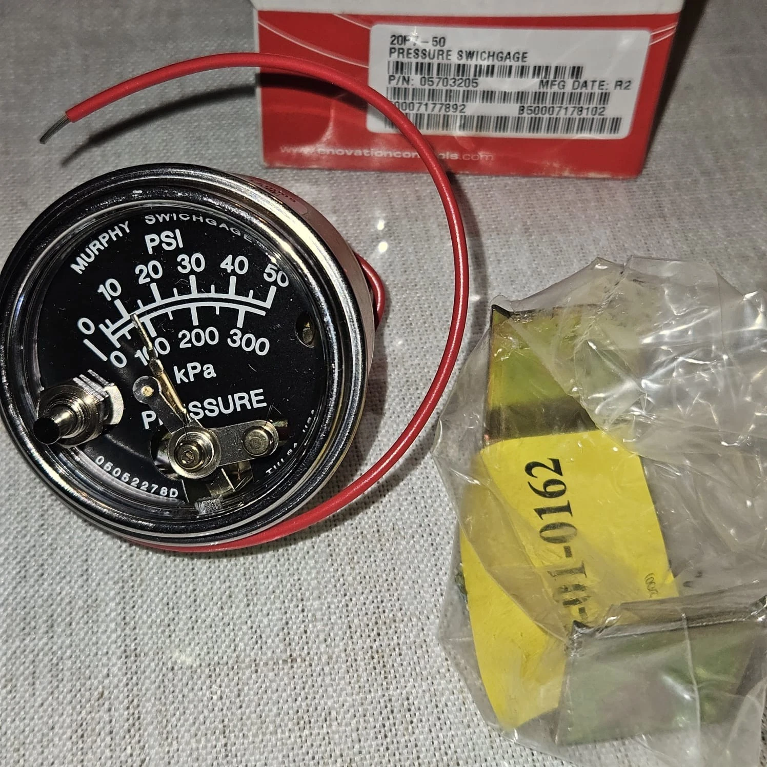 20P7-50 Pressure Swichgage® (05703205)