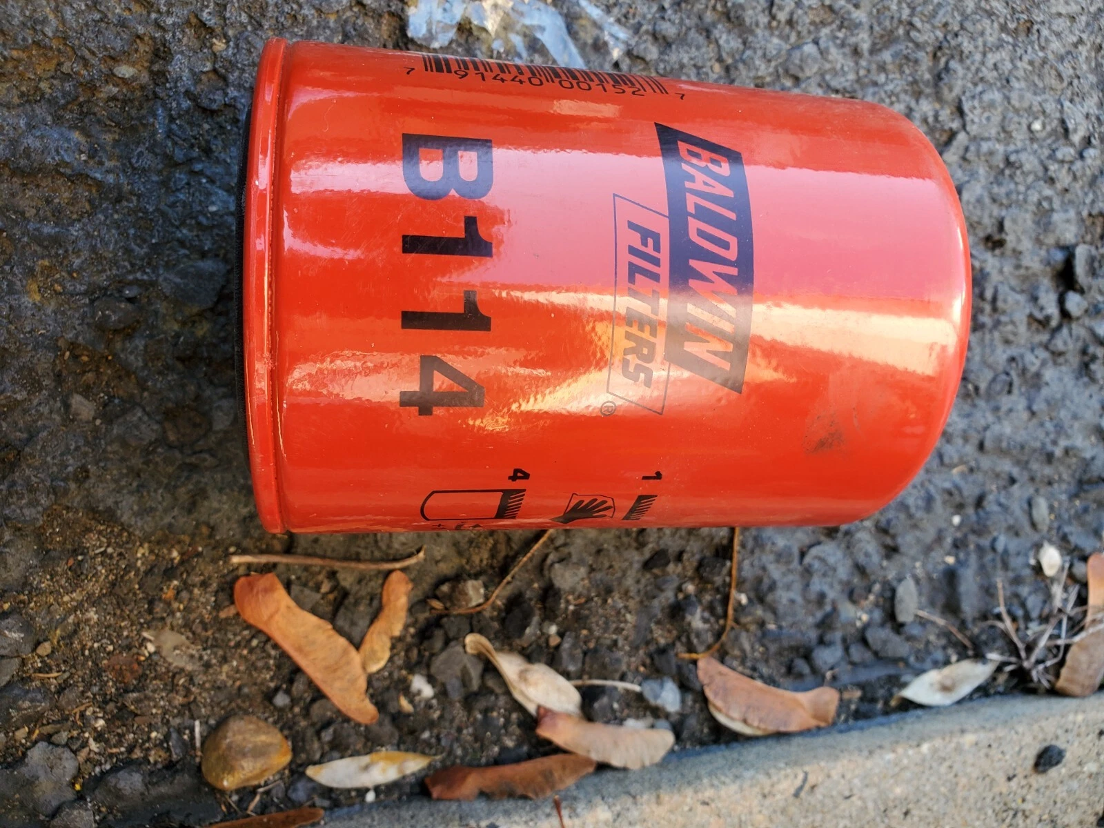 Baldwin B114 Oil Filter,For Audi Chevrolet Isuzu Volkswagen Volvo Models
